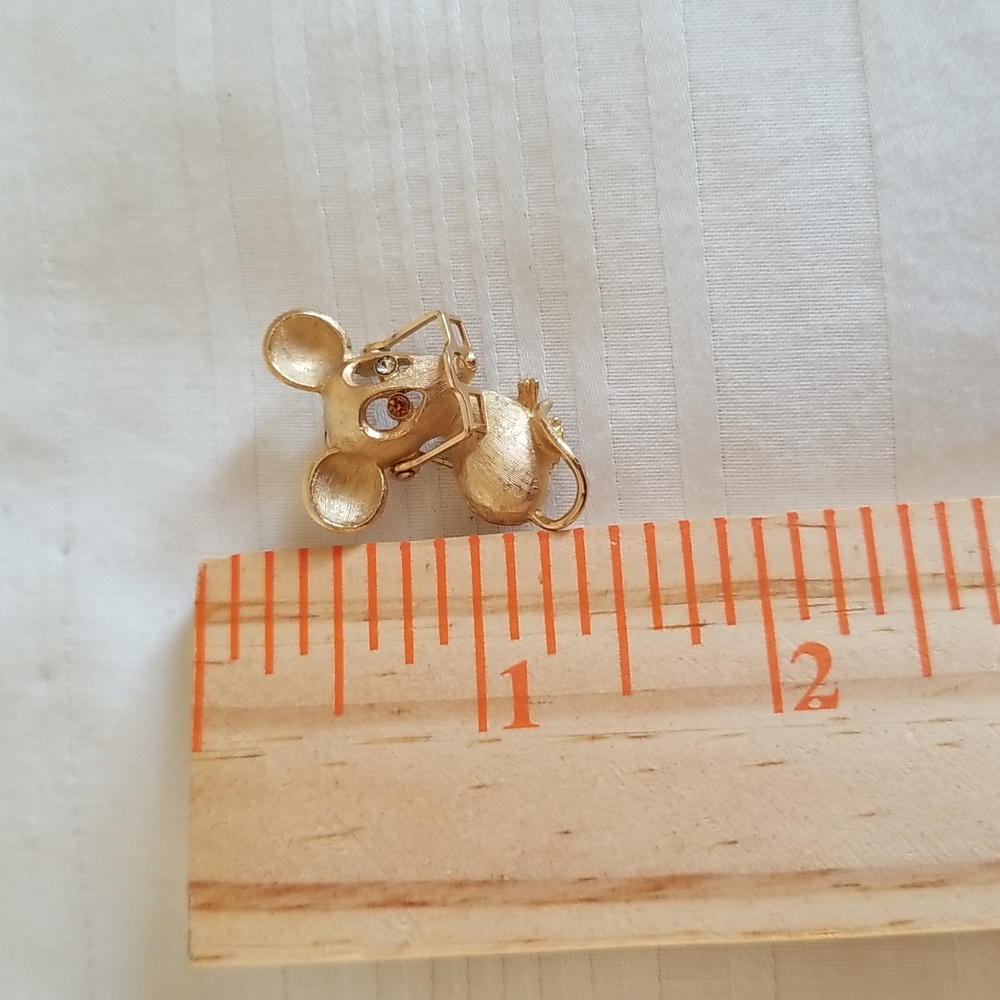 Vintage Gold Mouse Glasses Brooch - Picture 3 of 6